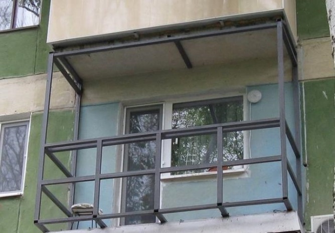 Каркас для остекления